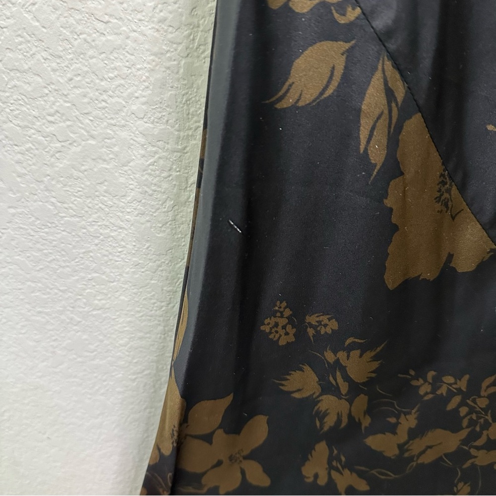 REFORMATION Annabelle Silk Dress in Night Garden SZ US 8 - Picture 4 of 7
